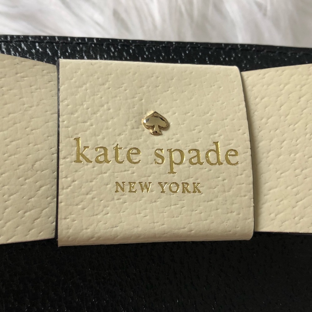 Kate Spade Matthews Street Nisha Wallet - Picture 2 of 6
